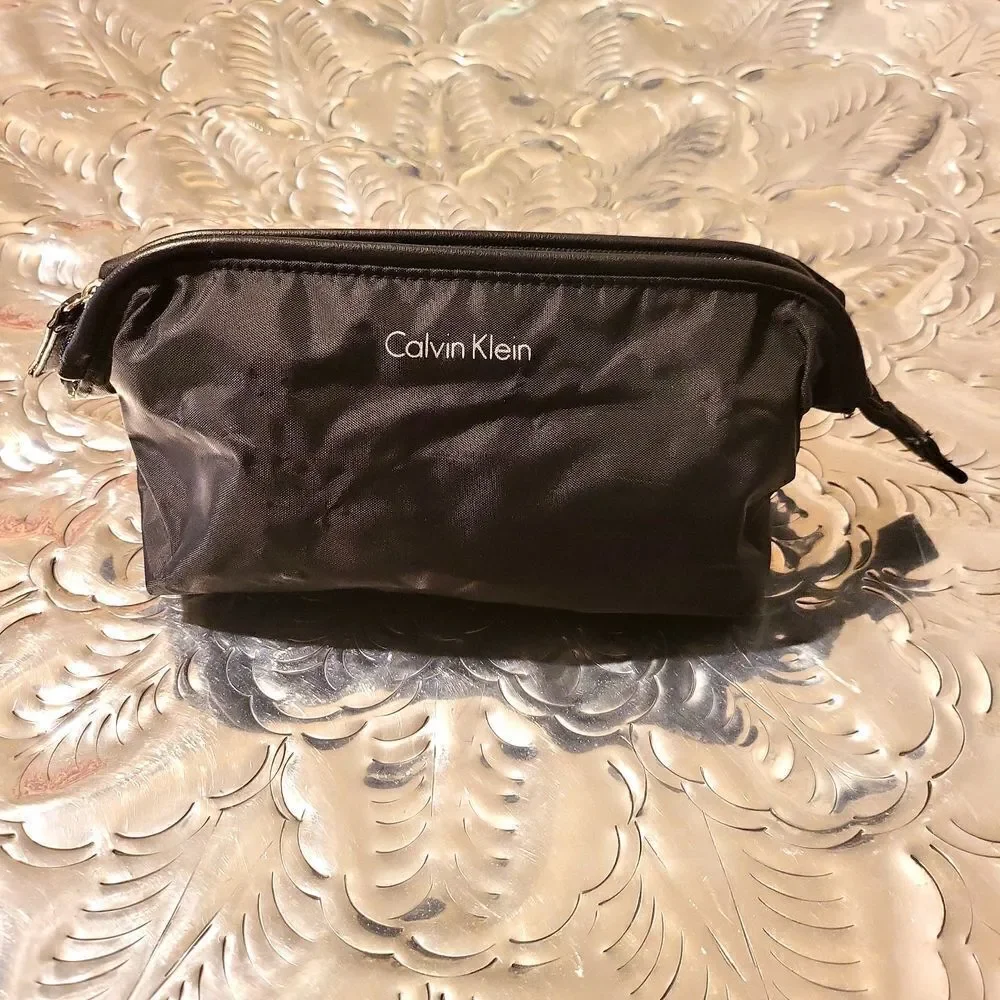 Men's calvin Klein toiletries bag NWOT